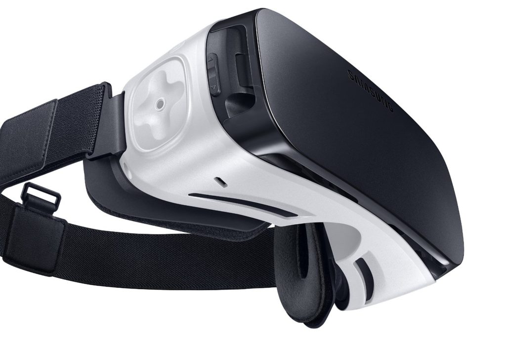 Samsung Gear VR - Virtual Reality Headset 