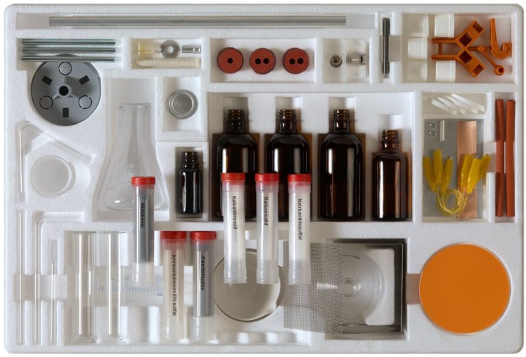 teaching chemistry with thames and kosmos chem c3000 teaching chemistry with thames and kosmos chem c3000